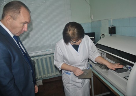 Громада зібрала 900 тис. грн. на біохімічний аналізатор крові для лікарні