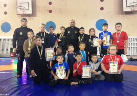З Лебедина з тріумфальним успіхом