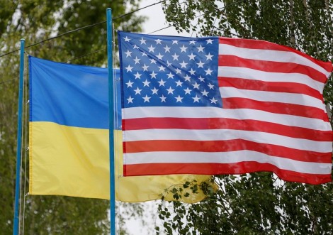 Триває пошук родини у Тростянці для волонтера із США