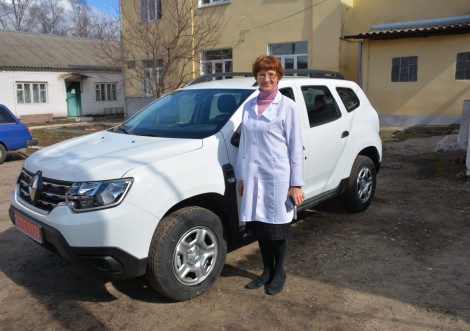 Джип у подарунок пацієнтам