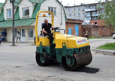 У Тростянці стартував ямковий ремонт доріг на 1,4 мільйона гривень