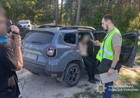 У Тростянці затримали чоловіка за збут психотропних речовин