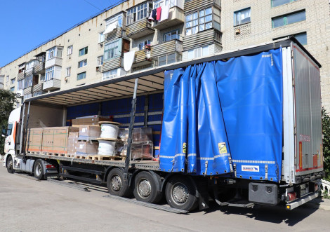 Тростянець отримав дві сонячні електростанції для ліцеїв від партнерського міста Монтабаур