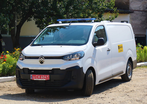 ТростянецькийЦПМД отримав від IRC автомобіль для послуги «Догляд вдома»
