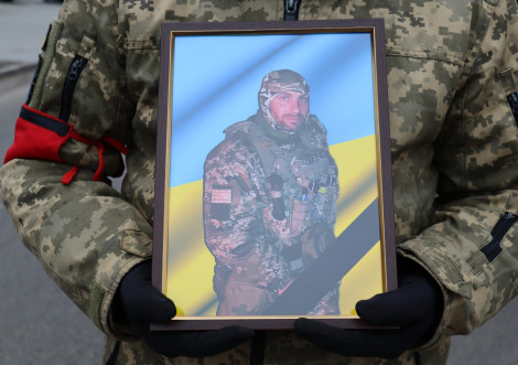 Тростянецька громада провела в останню путь Героя Івана Атаманова з села Мащанка