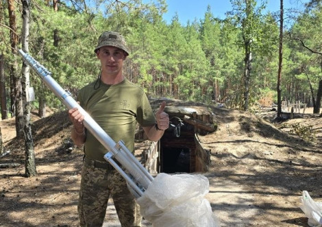 Тростянчани придбали телескопічну щоглу для зв'язку військових